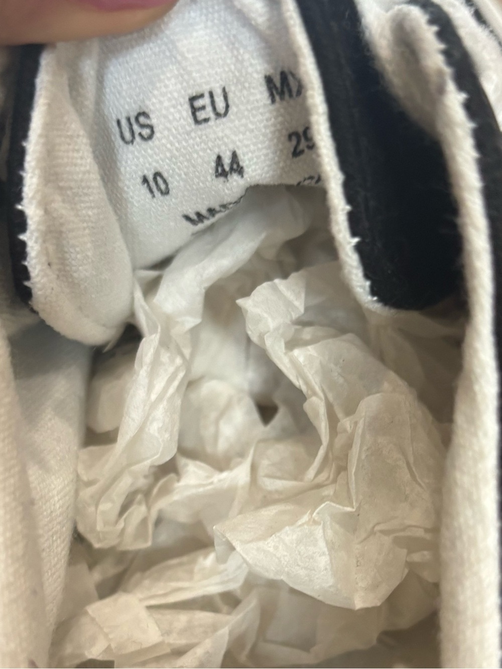 American Eagle Outfitters Black and White Low-Top Canvas Sneakers - Picture 4 of 4